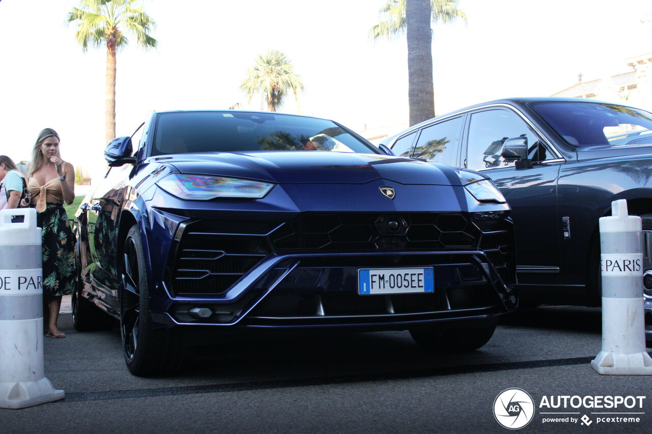 Lamborghini Urus