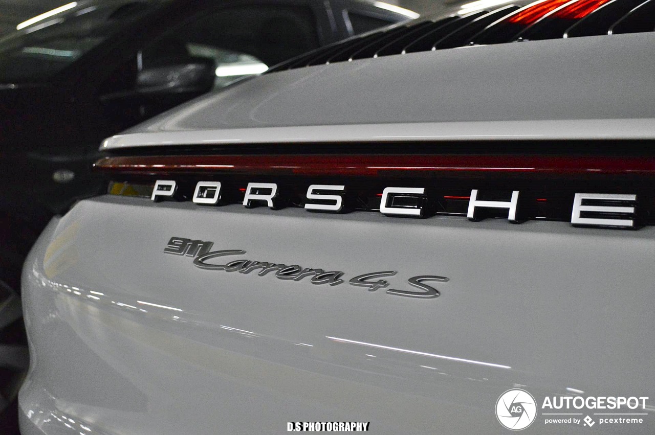 Porsche 992 Carrera 4S