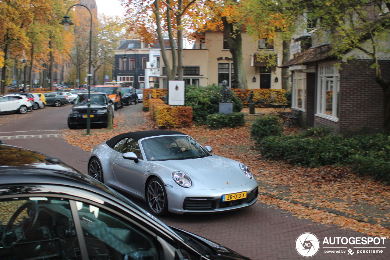 Porsche 992 Carrera 4S Cabriolet