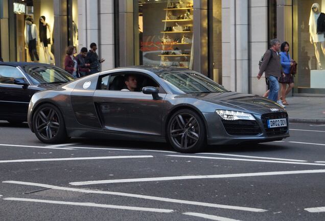 Audi R8 2013