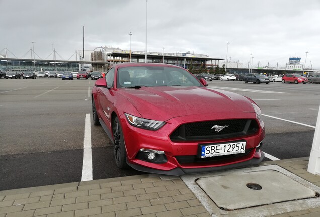 Ford Mustang GT 2015