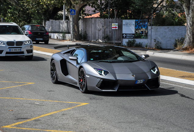 Lamborghini Aventador LP700-4 Roadster