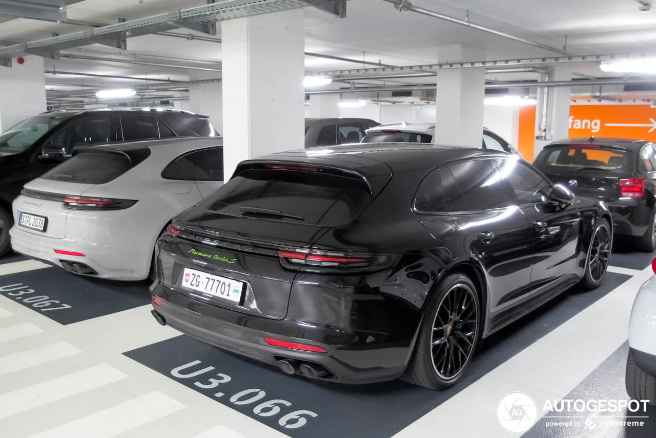 Porsche 971 Panamera Turbo S E-Hybrid Sport Turismo