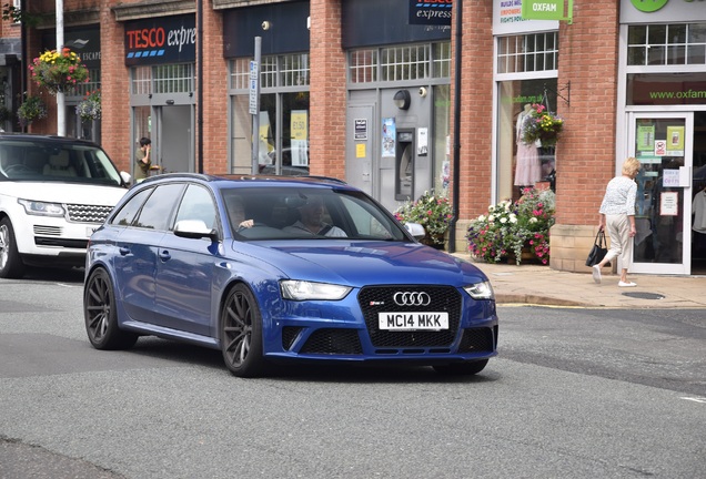 Audi RS4 Avant B8