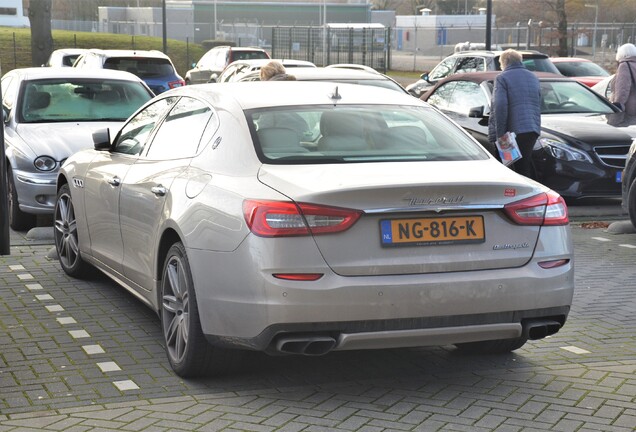 Maserati Quattroporte GTS 2013