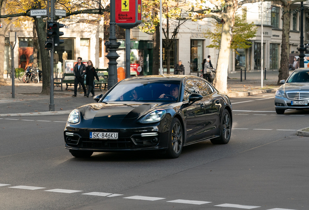 Porsche 971 Panamera Turbo