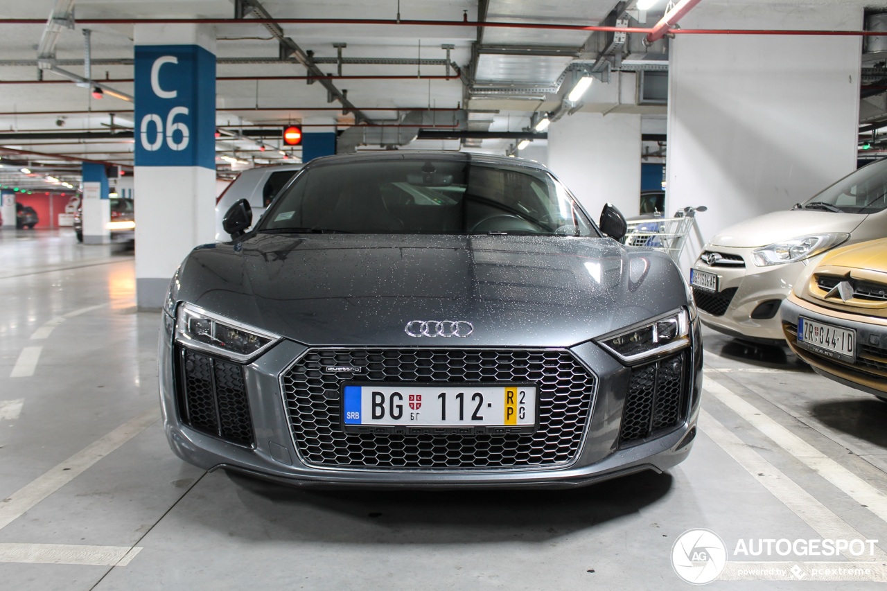 Audi R8 V10 Plus 2015