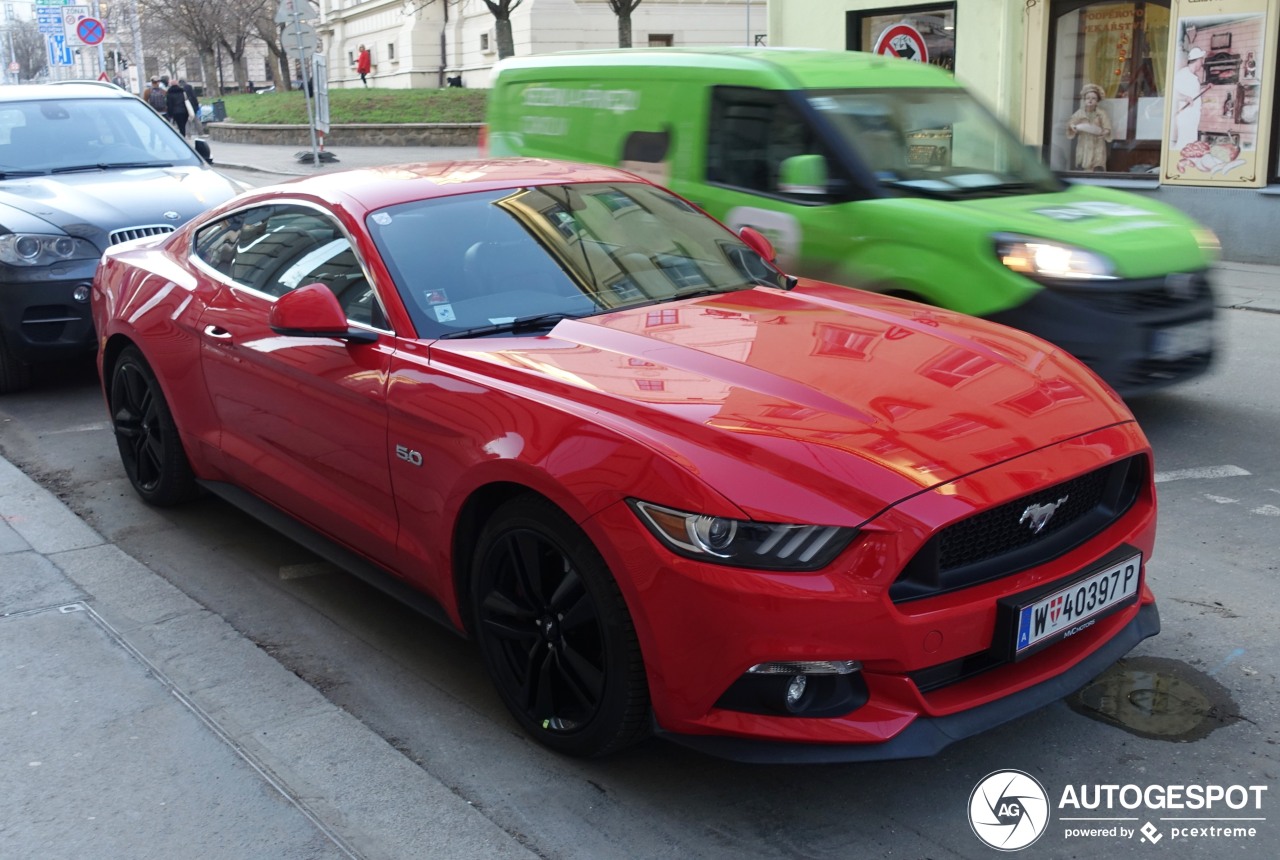 Ford Mustang GT 2015