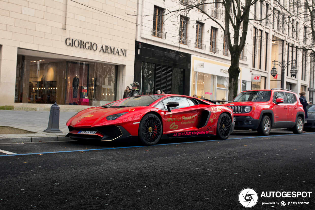 Lamborghini Aventador LP750-4 SuperVeloce