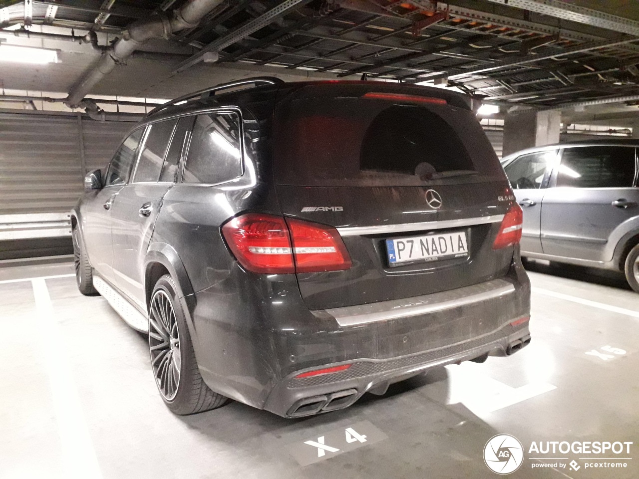 Mercedes-AMG GLS 63 X166