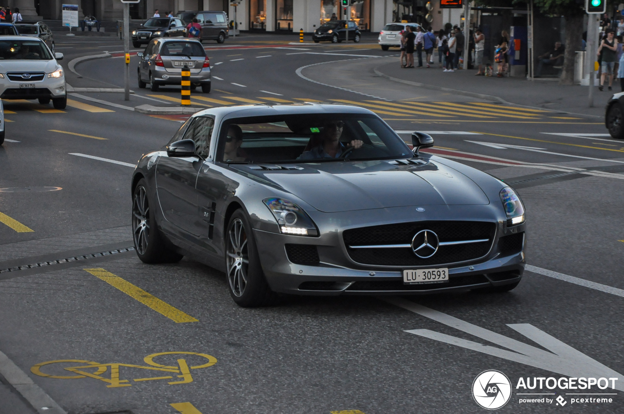 Mercedes-Benz SLS AMG GT