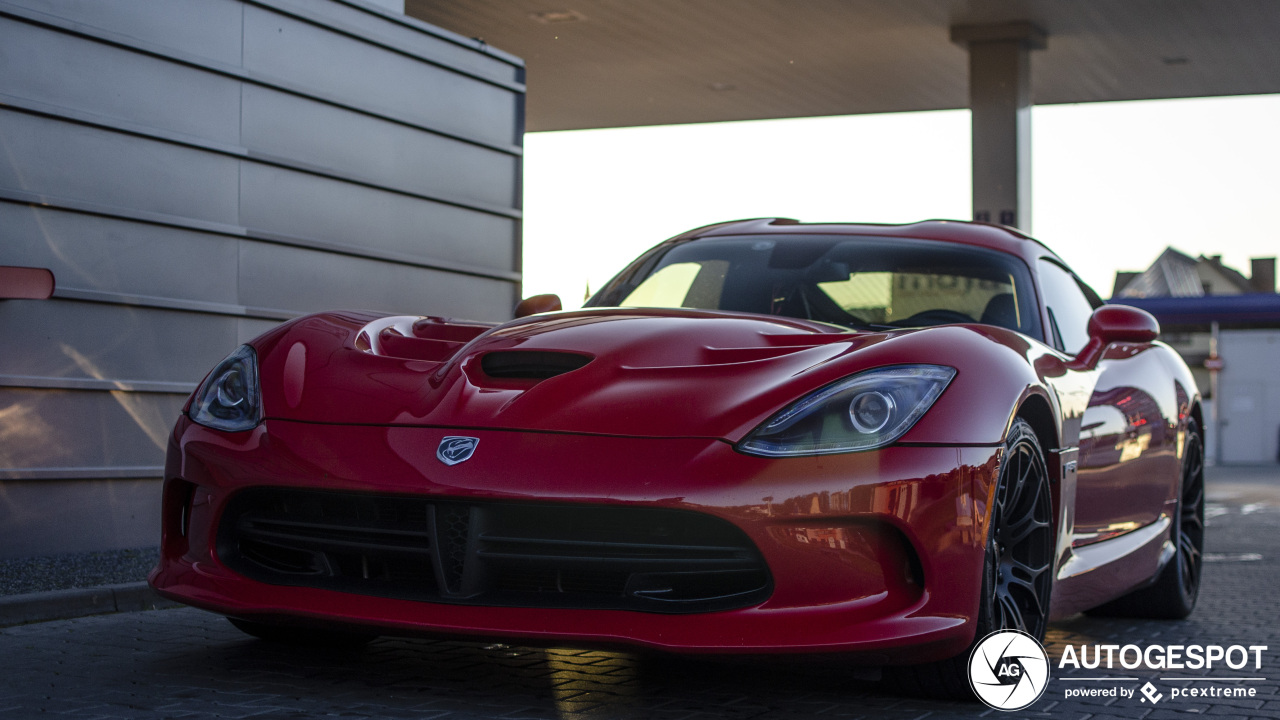 SRT Viper 2013