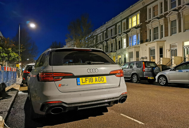 Audi RS4 Avant B9