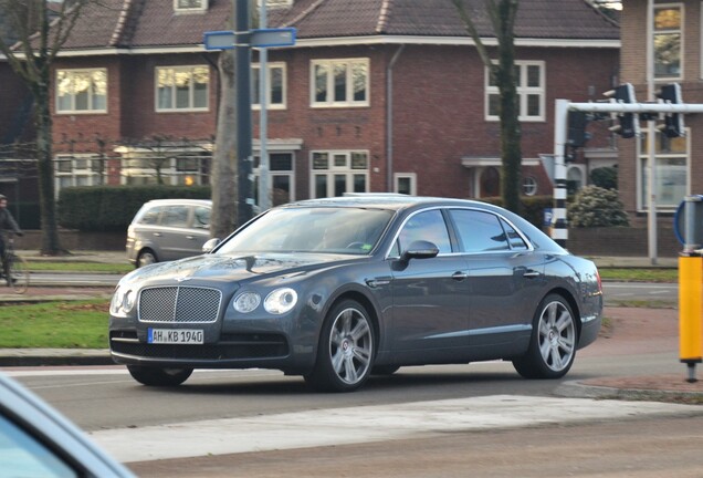 Bentley Flying Spur V8