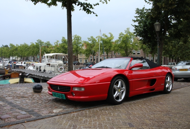 Ferrari F355 Spider