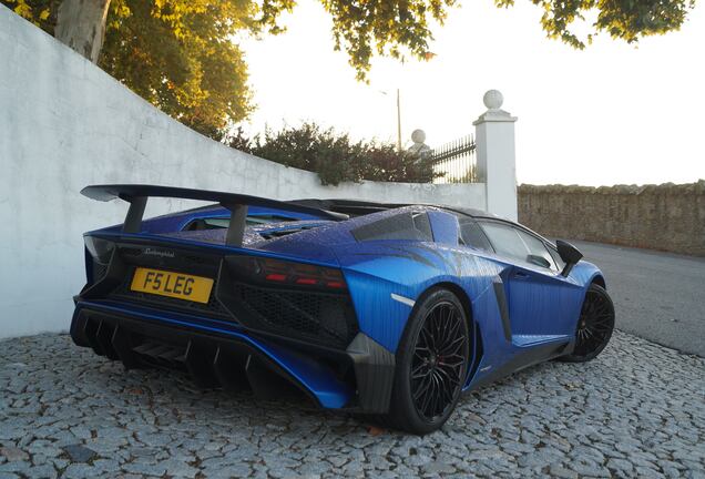 Lamborghini Aventador LP750-4 SuperVeloce Roadster