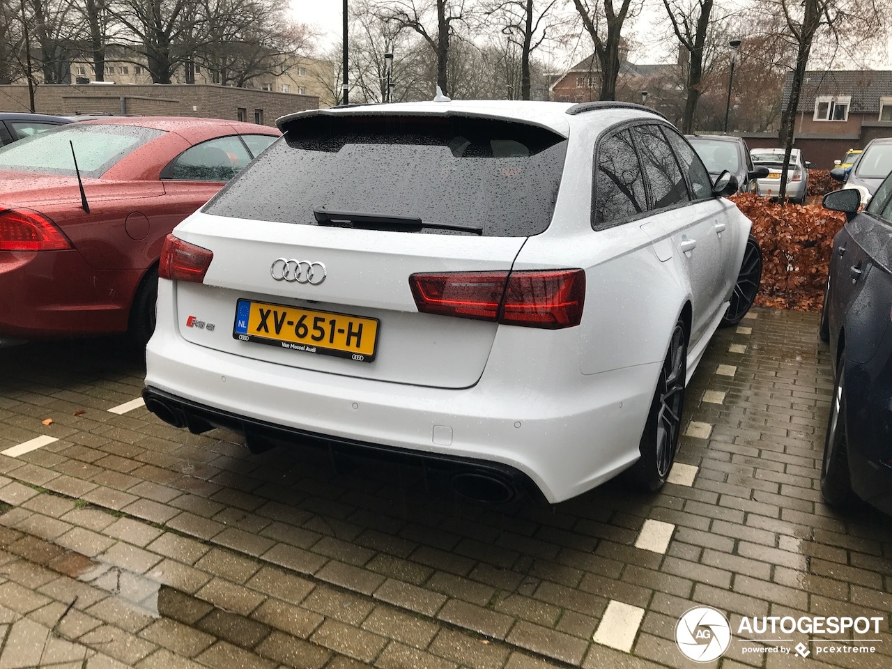 Audi RS6 Avant C7 2015