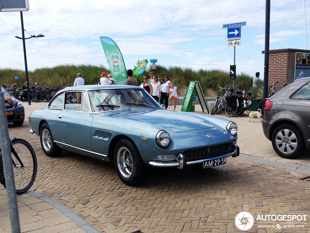 Ferrari 330 GT 2+2 Series II