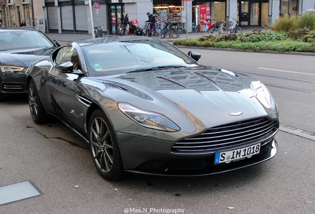 Aston Martin DB11