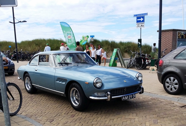 Ferrari 330 GT 2+2 Series II