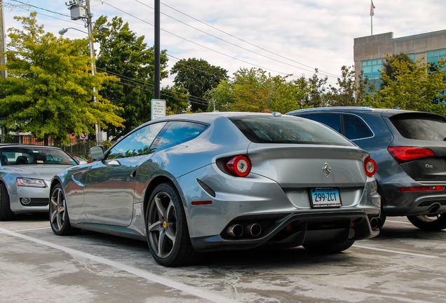 Ferrari FF