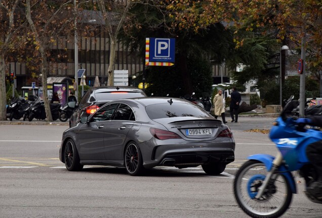 Mercedes-AMG CLA 45 C117 2017