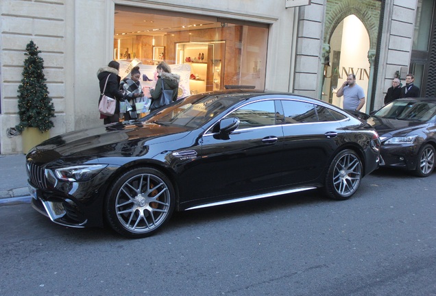 Mercedes-AMG GT 63 S X290