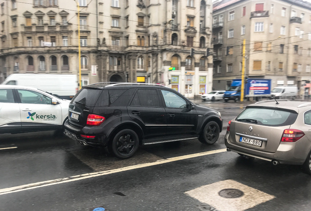 Mercedes-Benz ML 63 AMG W164 2009