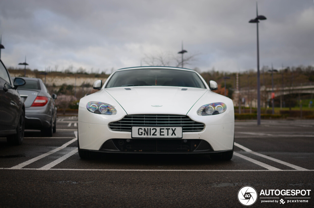 Aston Martin V8 Vantage S Roadster