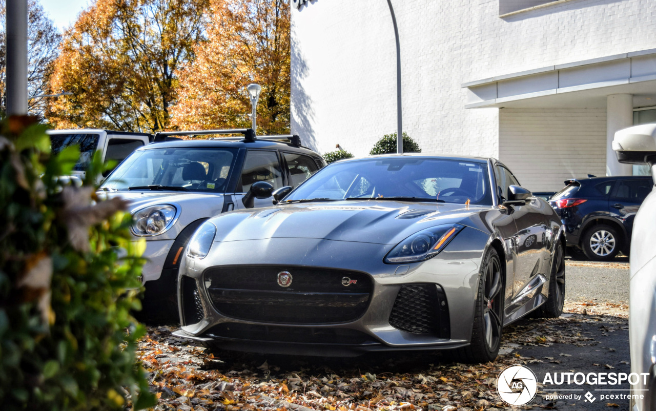 Jaguar F-TYPE SVR Coupé