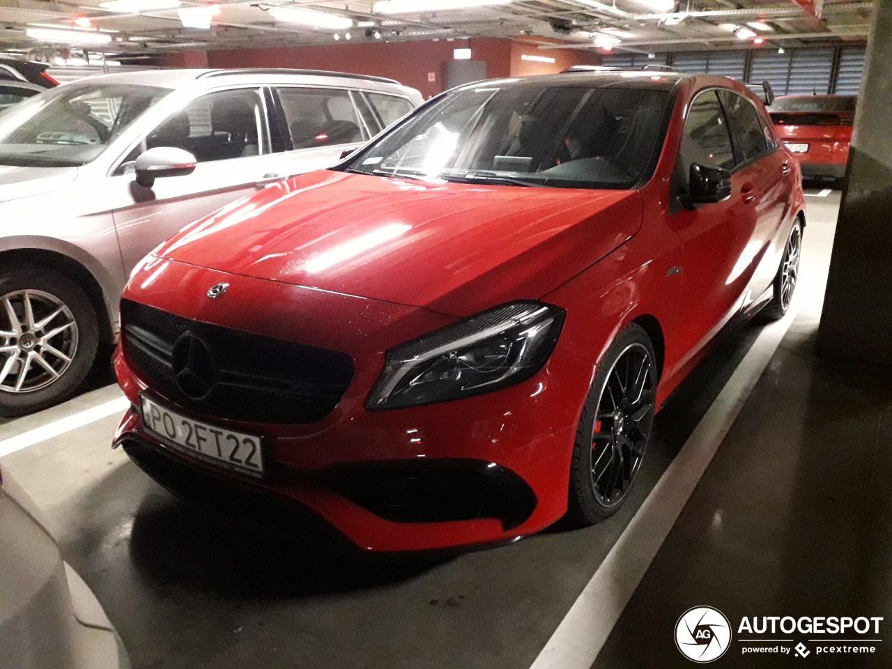 Mercedes-AMG A 45 W176 2015