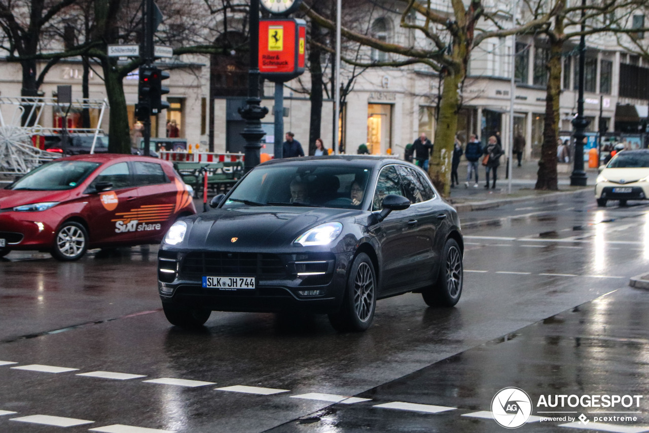 Porsche 95B Macan Turbo