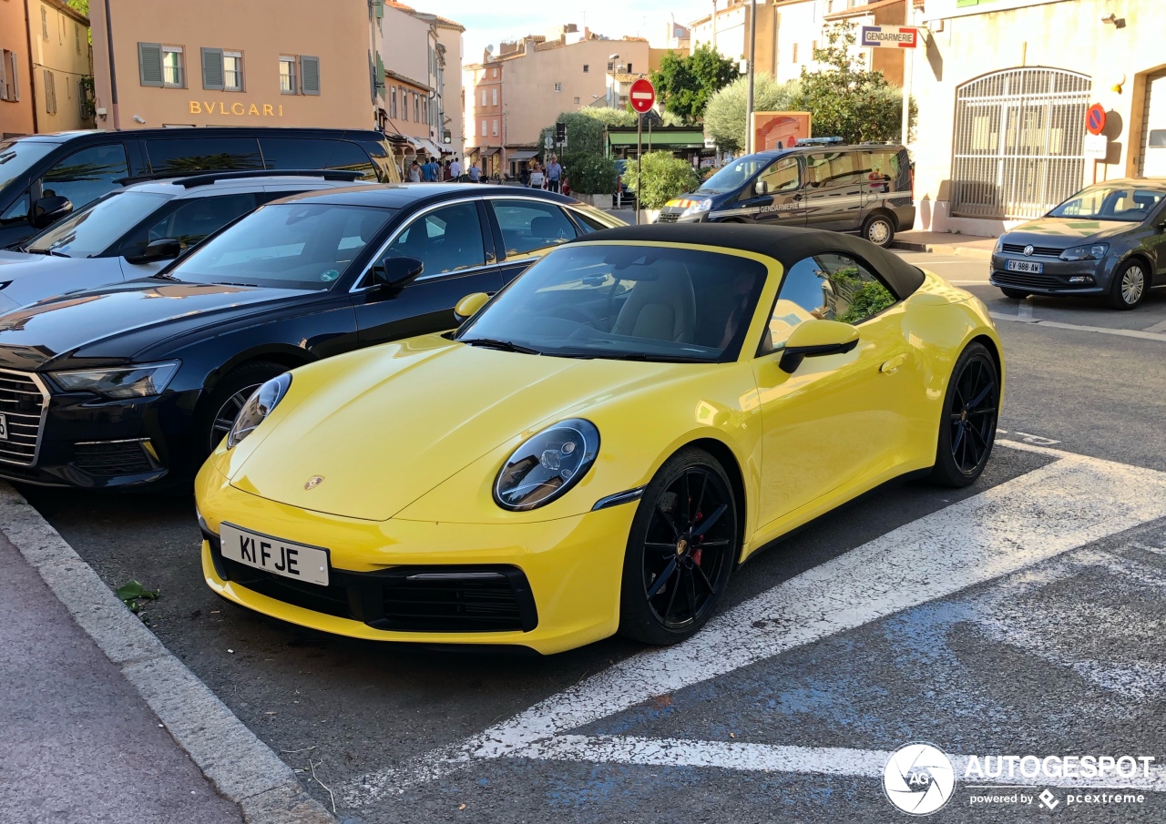 Porsche 992 Carrera 4S Cabriolet