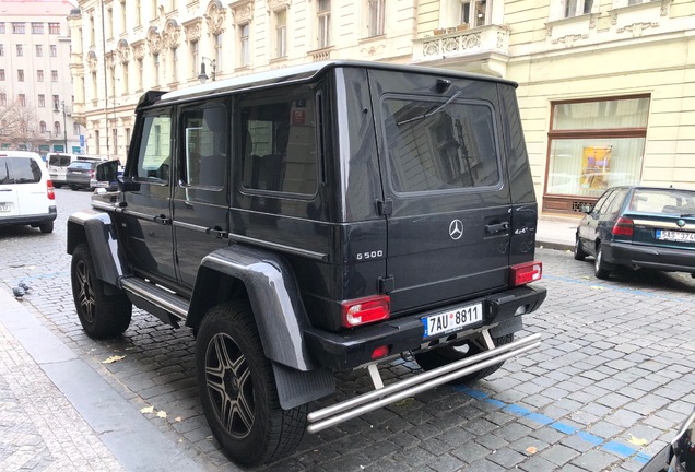 Mercedes-Benz G 500 4X4²