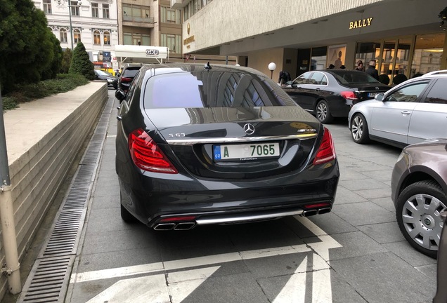 Mercedes-Benz S 63 AMG V222