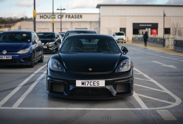 Porsche 718 Cayman GT4