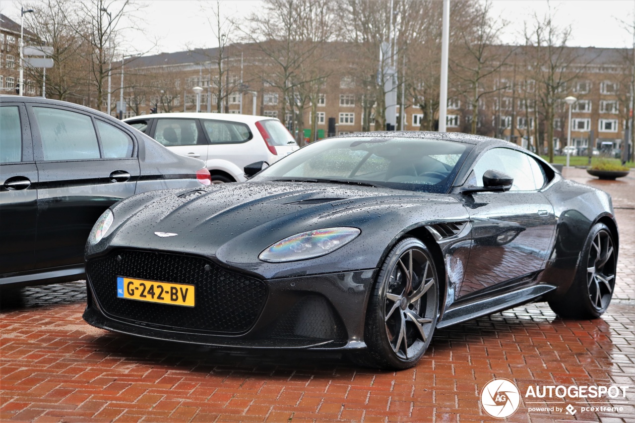 Aston Martin DBS Superleggera