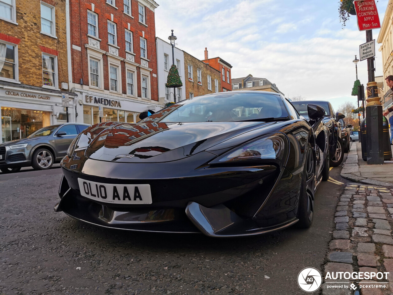 McLaren 570S