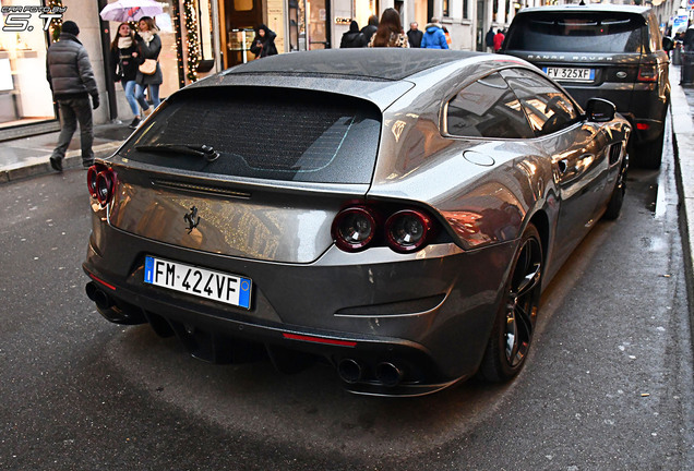 Ferrari GTC4Lusso