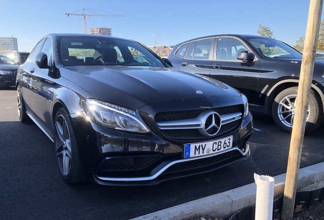 Mercedes-AMG C 63 S W205