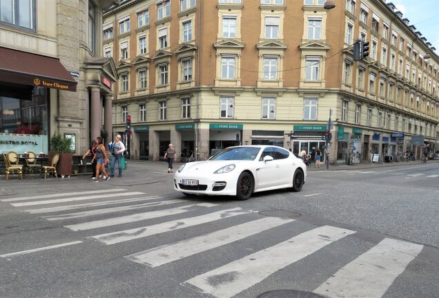 Porsche 970 Panamera Turbo MkI