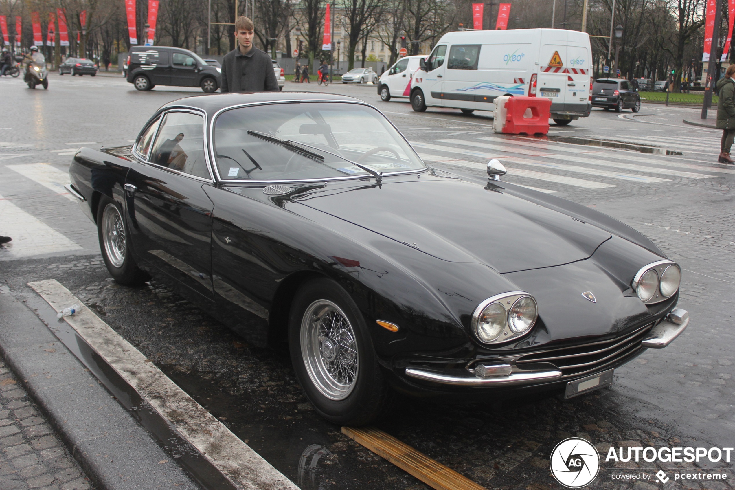 Lamborghini 400 GT 2+2