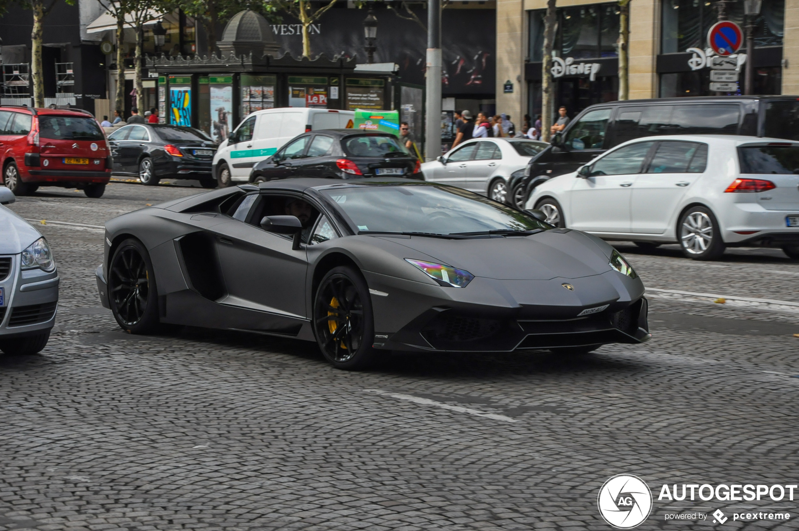 Lamborghini Aventador LP720-4 Roadster 50° Anniversario