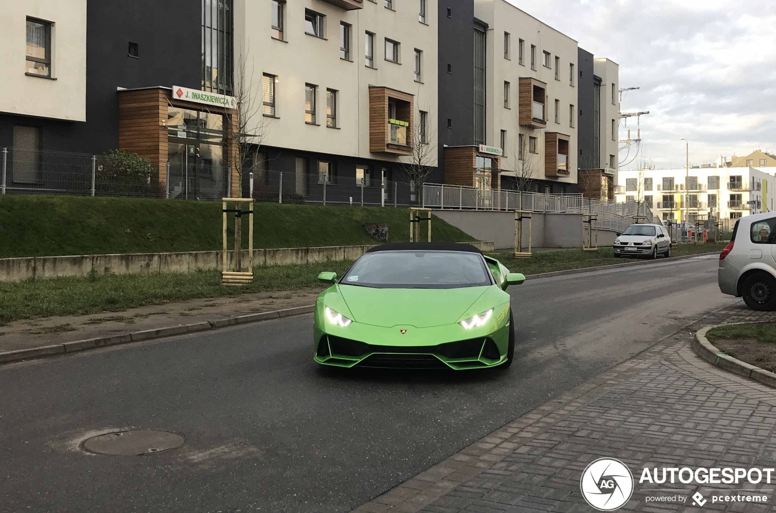 Lamborghini Huracán LP640-4 EVO Spyder