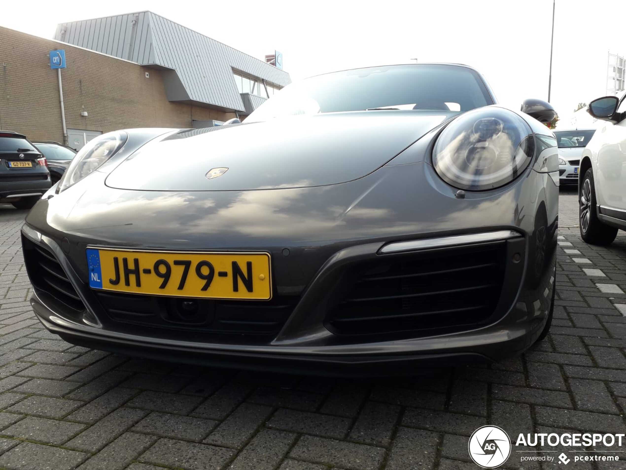 Porsche 991 Carrera 4S Cabriolet MkII