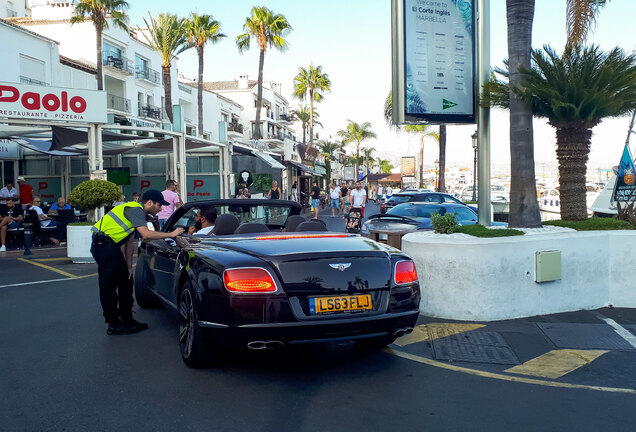 Bentley Continental GTC V8