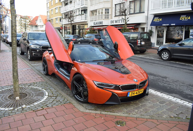 BMW i8 Roadster