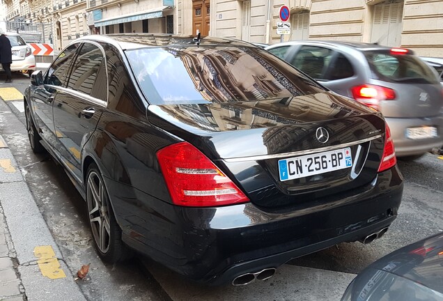 Mercedes-Benz S 65 AMG V221 2010