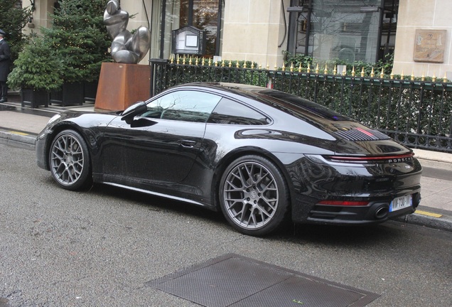 Porsche 992 Carrera 4S MkI