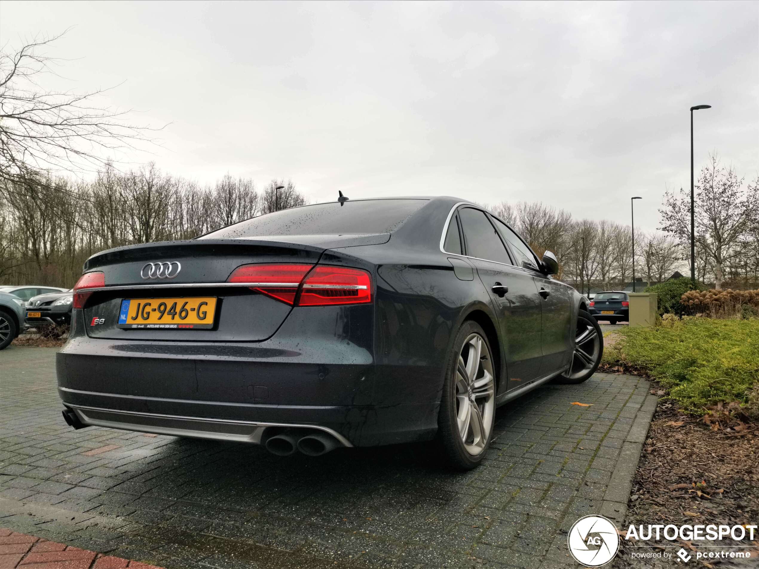 Audi S8 D4 2014